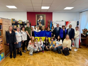 Since the Beginning of Autumn, 25 More Ukrainian Bookshelves Have Opened around the World, and It’s Our Record Achievement – Olena Zelenska