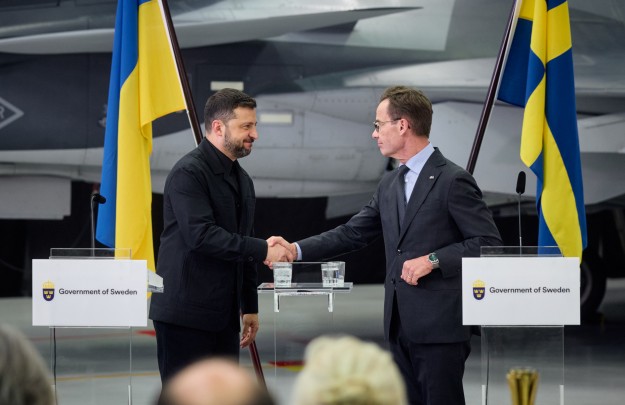 Agreement on Gripens, New Sanctions Against Russia, Expansion of the Purl Initiative, and Increased Energy Support for Ukraine – Key Results of the President’s Diplomatic Work in October