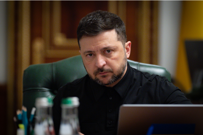 Володимир Зеленський і Урсула фон дер Ляєн обговорили фінансові можливості для підтримки української енергосистеми thumbnail