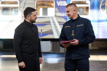 President Met with Ukrzaliznytsia Employees and Congratulated Them on Their Professional Holiday
