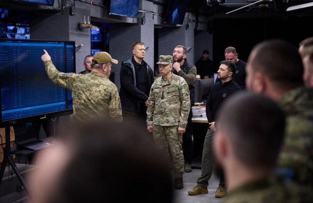 Development of the Unmanned Systems Forces and Domestic Drone Production – Volodymyr Zelenskyy Received a Report from the Commander of the USF at the Main Command Post of the 414th Brigade “Magyar's Birds”