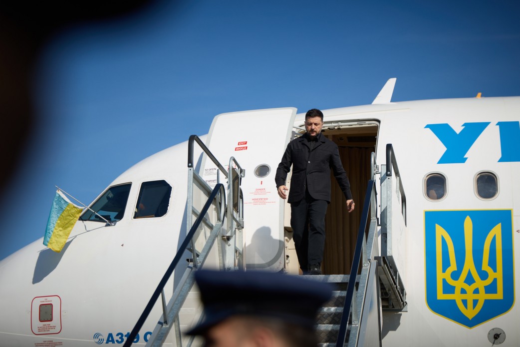 Президент: Наші домовленості з Грецією сьогодні – це важлива частина великого енергетичного пакета, який ми підготували на зиму, щоб забезпечити Україну газом Президент: Наші домовленості з Грецією сьогодні – це важлива частина великого енергетичного пакета, який ми підготували на зиму, щоб забезпечити Україну газом