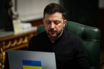 Президент провів розмову з Антоніу Коштою та Урсулою фон дер Ляєн