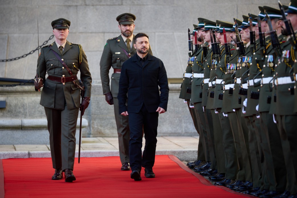 Заява Президента України під час спільного з Прем’єр-міністром Ірландії спілкування з журналістами Заява Президента України під час спільного з Прем’єр-міністром Ірландії спілкування з журналістами
