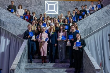 Призери всеукраїнських і міжнародних олімпіад у 2025 році отримали премії Президента України