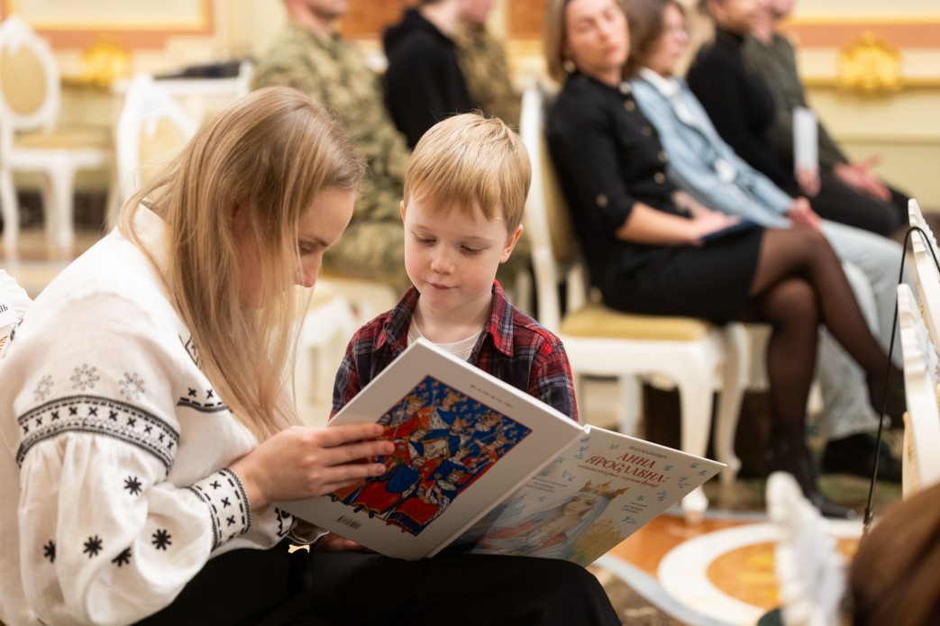 Україна не збереглася б, якби не було такого героїзму, який проявляють наші воїни – Президент під час вручення сертифікатів на квартири Героям України та рідним загиблих захисників Україна не збереглася б, якби не було такого героїзму, який проявляють наші воїни – Президент під час вручення сертифікатів на квартири Героям України та рідним загиблих захисників