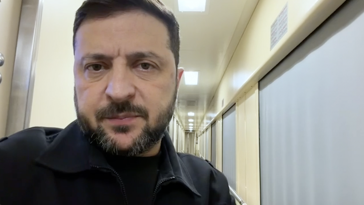 Вже зараз починаємо новий дипломатичний тиждень, будуть консультації з європейськими лідерами – звернення Президента Вже зараз починаємо новий дипломатичний тиждень, будуть консультації з європейськими лідерами – звернення Президента