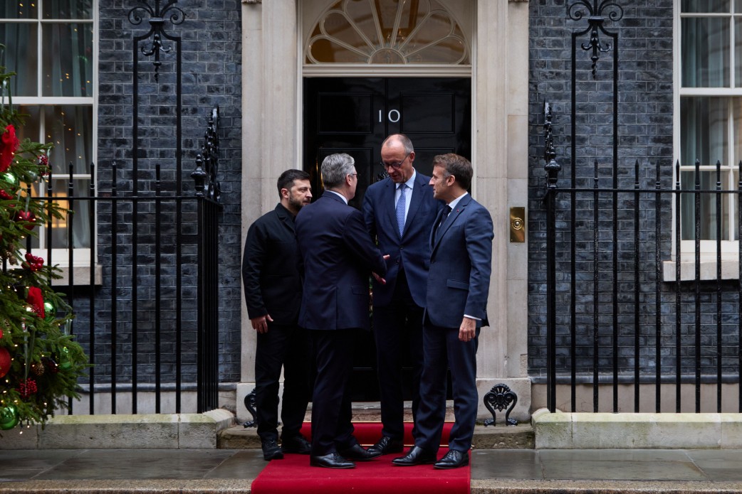 У Лондоні лідери України, Великої Британії, Франції та Німеччини обговорили дипломатичну роботу з американською стороною та подальшу оборонну підтримку України У Лондоні лідери України, Великої Британії, Франції та Німеччини обговорили дипломатичну роботу з американською стороною та подальшу оборонну підтримку України