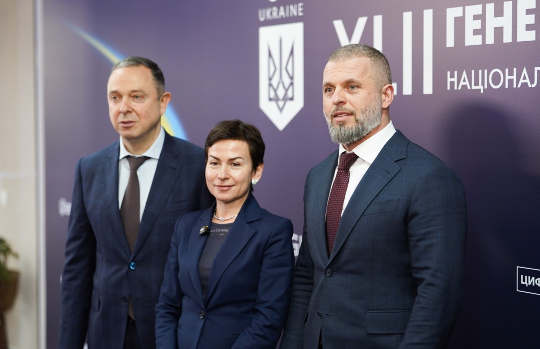 Українські спортсмени отримали нагороди Президента України Українські спортсмени отримали нагороди Президента України