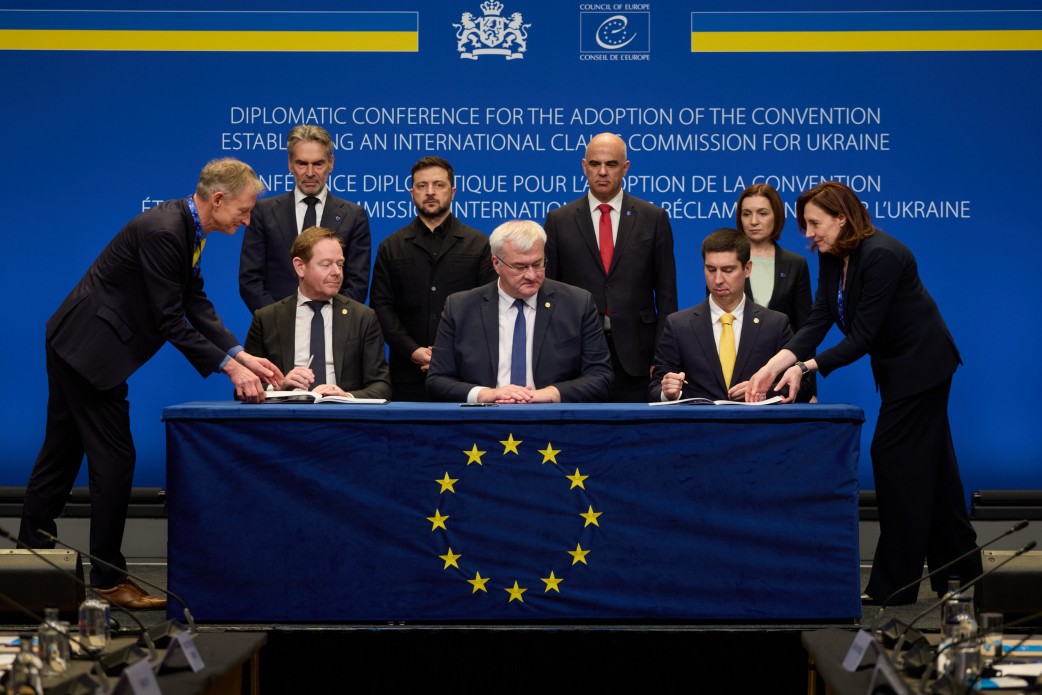 У Гаазі відбулося підписання Конвенції про створення Міжнародної компенсаційної комісії для України У Гаазі відбулося підписання Конвенції про створення Міжнародної компенсаційної комісії для України