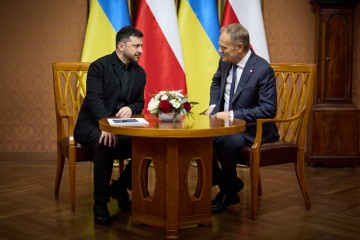 Оборонна підтримка та дипломатична робота: Володимир Зеленський зустрівся з Дональдом Туском