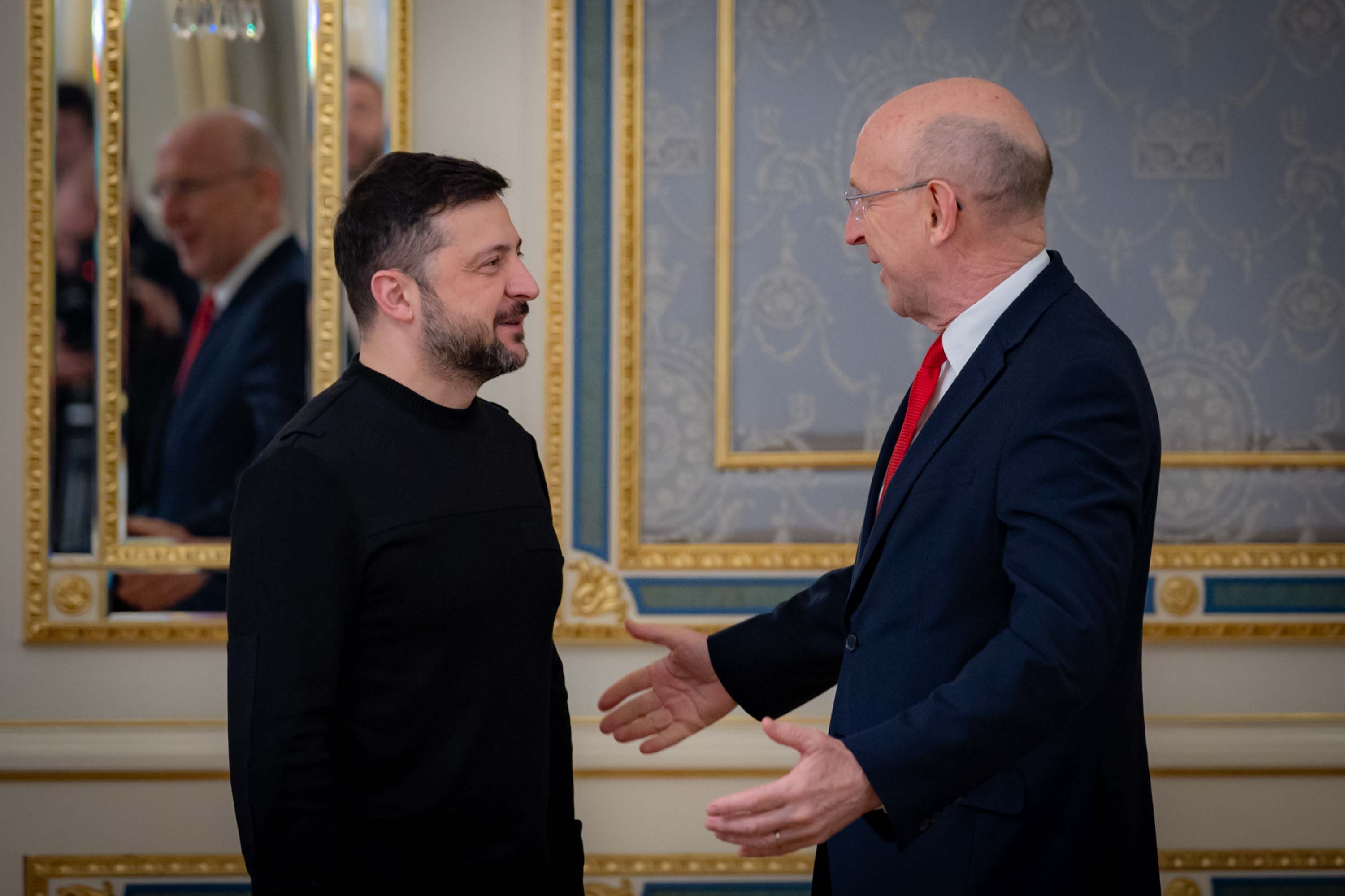 Президент України Володимир Зеленський провів зустріч із міністром оборони Великої Британії Джоном Гілі, 9 січня 2026 року.