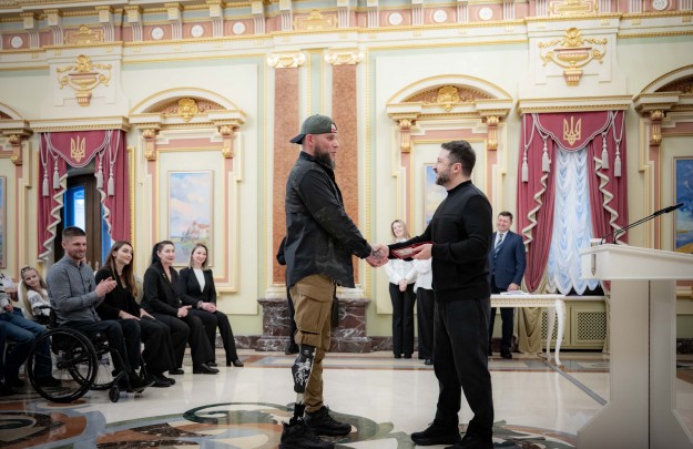 Президент відзначив державними нагородами переможців та учасників Ігор Нескорених