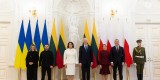 Заява Президента України під час спільного з президентами Литви та Польщі спілкування із журналістами Заява Президента України під час спільного з президентами Литви та Польщі спілкування із журналістами