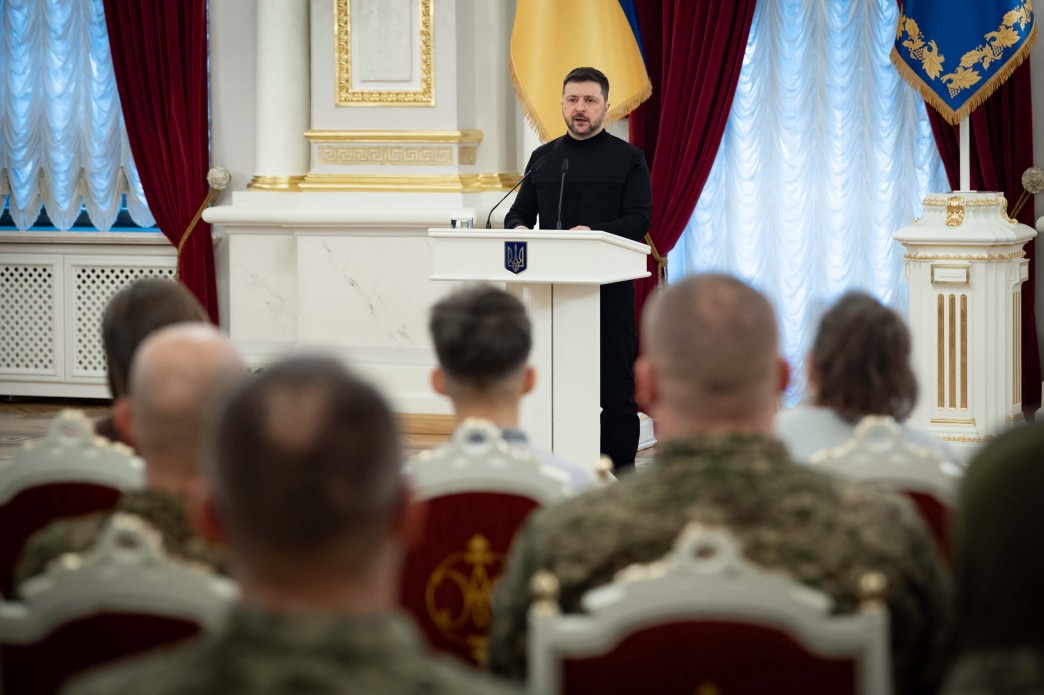 День пам’яті Героїв Крут — Зеленський вручив нагороди воїнам - фото 2