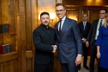 Президенти України та Фінляндії обговорили підтримку українців і координацію зусиль для досягнення надійного миру