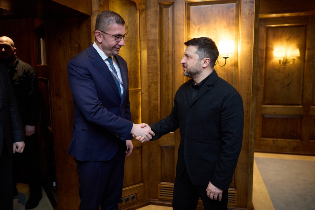 Президент України та Премʼєр-міністр Північної Македонії обговорили допомогу для стійкості української енергосистеми Президент України та Премʼєр-міністр Північної Македонії обговорили допомогу для стійкості української енергосистеми