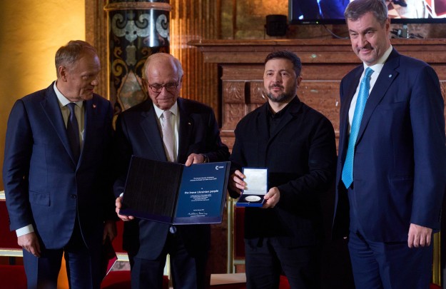 On Behalf of the Ukrainian People, the President of Ukraine Received the Ewald von Kleist Award