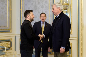 Президент обговорив із сенаторами США посилення санкцій проти російського танкерного флоту та енергетичну підтримку України