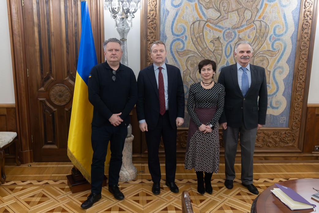 Der erste stellvertretende Leiter des Büros des Präsidenten der Ukraine Serhiy K...