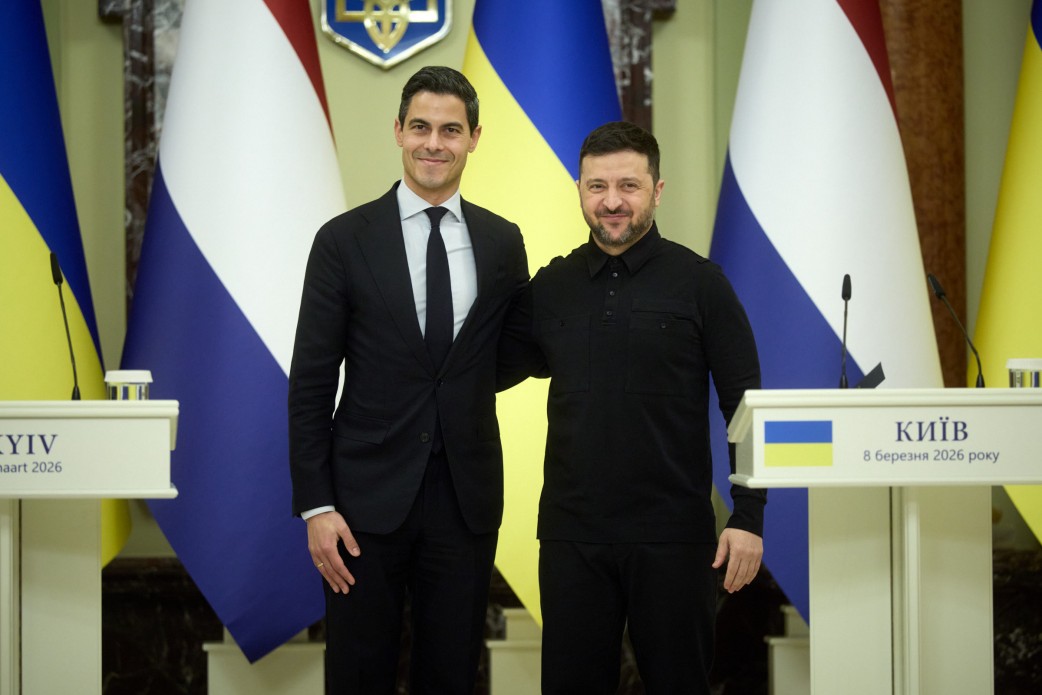 W Kijowie Prezydent Ukrainy Wołodymyr Zełenski spotkał się z premierem Holandii ...