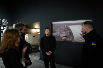 Під час відкриття нової експозиції Національного музею «Чорнобиль» Президент заслухав доповідь керівника МВС щодо робіт із ліквідації наслідків російського удару по конфайнменту ЧАЕС