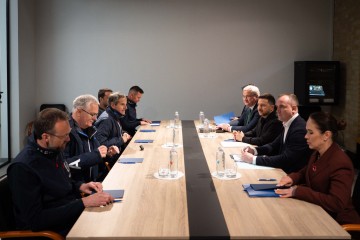 Володимир Зеленський та генеральний директор МАГАТЕ обговорили ситуацію довкола тимчасово окупованої Запорізької АЕС