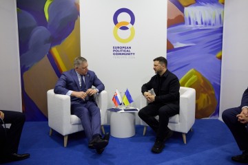 Володимир Зеленський провів зустріч із Робертом Фіцо