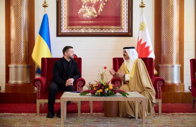 The President of Ukraine and the King of Bahrain Discussed Security Cooperation