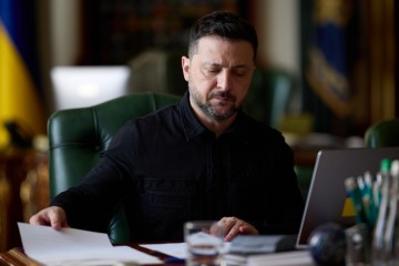 Володимир Зеленський обговорив із Президентом ОАЕ ситуацію в регіоні Затоки, реалізацію досягнутих домовленостей і спільних проєктів