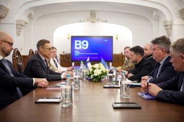 Підготовка Drone Deal і дипломатична робота: Володимир Зеленський зустрівся з Александром Стуббом 