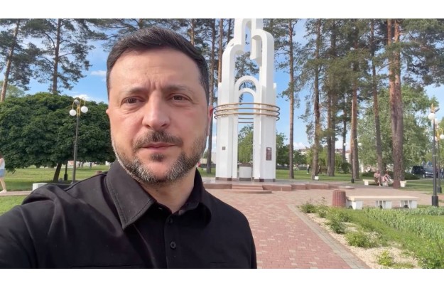 Сьогодні у Славутичі; важливо підтримати наших людей тут, посилити захист – саме цим і займаємось – звернення Президента