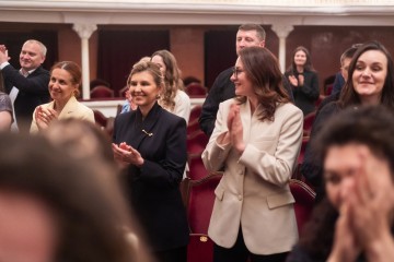 Олена Зеленська в межах тижня безбар’єрності відвідала прем’єру вистави «Театру Ветеранів» 