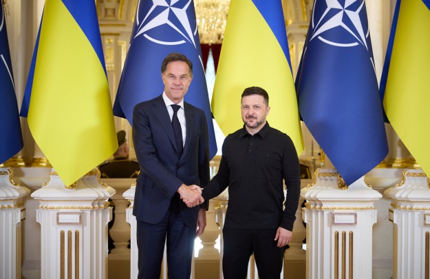 Балістика – це останній російський аргумент у війні проти України, і треба знайти достатньо протидії – Президент після зустрічі з Генсеком НАТО 