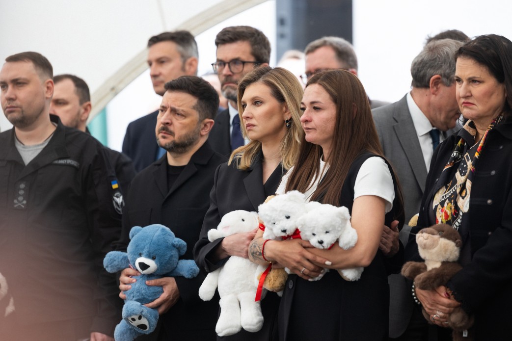 Участь Президента і першої леді у вшануванні пам’яті дітей, яких убила Росія