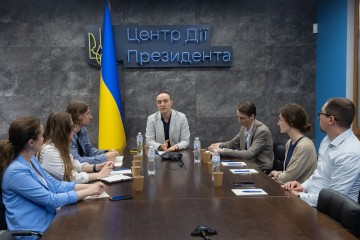 Владислав Власюк обговорив із представниками громадськості аналітичну роботу для нових санкцій проти Росії