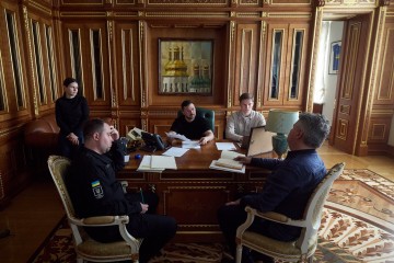 Президент України провів телефонну розмову з Президентом США