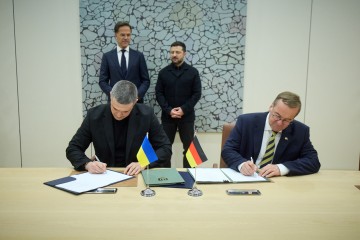 Україна й Німеччина домовилися про розвиток антибалістики та спільне виробництво НРК﻿