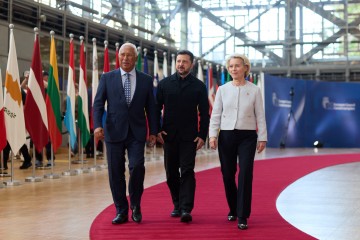 Президент обговорив з Антоніу Коштою та Урсулою фон дер Ляєн подальші кроки на шляху до вступу України у Євросоюз