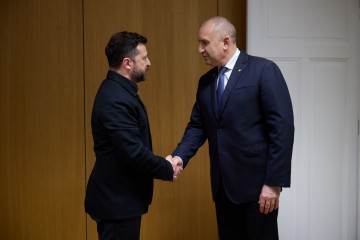 Президент обговорив із Прем’єр-міністром Болгарії подальшу підтримку України