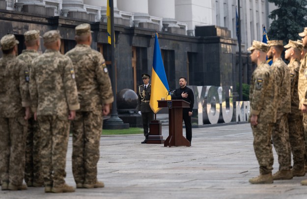 Army Aviation Has Thousands of Combat Missions to Shoot Down “Shaheds” and Operations to Strike the Enemy and Evacuate the Wounded to Its Credit: President Congratulated Warriors on Their Professional Holiday