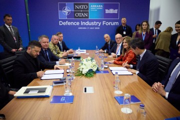 Президент України й Прем’єр-міністр Нідерландів обговорили підтримку України та уклали угоду у форматі Drone Deal