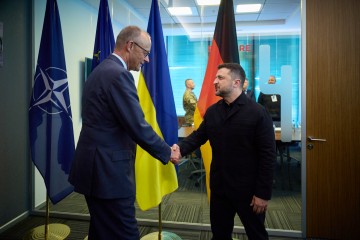 Президент України та канцлер Німеччини обговорили можливість постачання додаткових антибалістичних ракет 