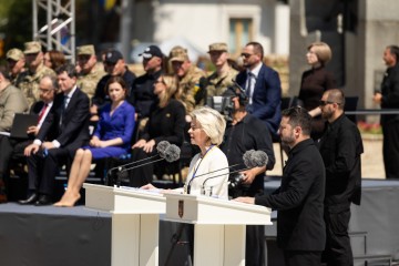 Участь Президента України й першої леді в заходах з нагоди Дня Української Державності