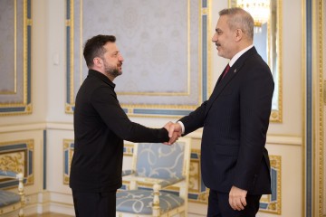 Президент обговорив із міністром закордонних справ Туреччини активізацію переговорного процесу для досягнення миру та розвиток двосторонніх відносин