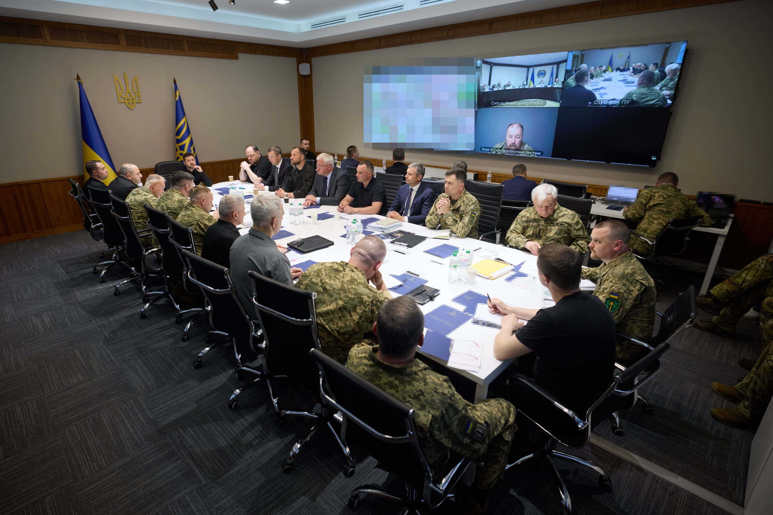 Президент провів спеціальну зустріч Ставки Верховного Головнокомандувача за підсумками кількаденного спілкування з командирами армійських корпусів, 20 липня 2026 року.