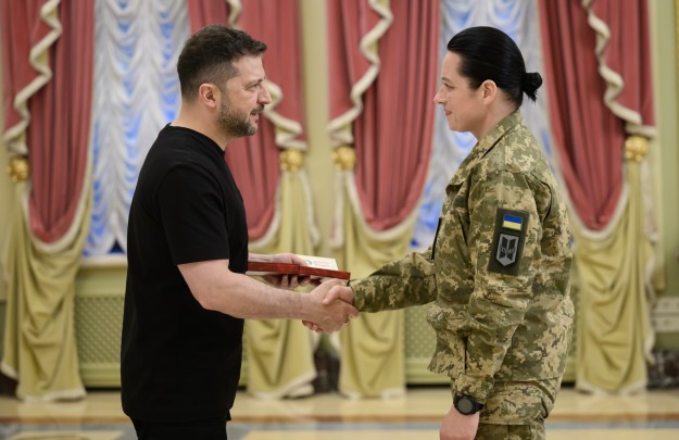 Українські медики залишаються прикладом не лише для нашого народу, але й для всього світу – Президент 