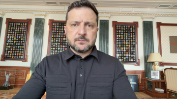 Важливо, щоб досвідчені командири отримували більше спроможностей діяти, будуть рішення на рівні корпусів та угруповань – звернення Президента