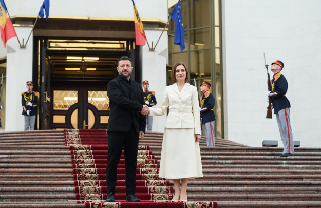 Президенти України та Молдови обговорили перспективи розвитку двосторонніх відносин, зокрема щодо безпекової ситуації, енергетики, реалізації інфраструктурних проєктів