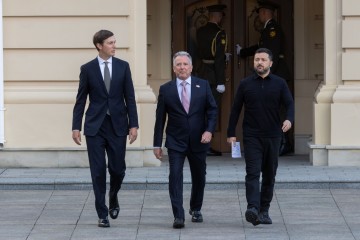 Відновлення переговорного процесу є важливим, і Україна вдячна Президенту США та його представникам за цей крок – Володимир Зеленський за підсумками зустрічі з представниками Президента США у Києві